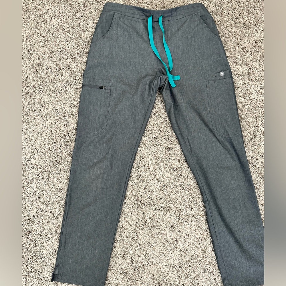 Figs Women’s XS Technical Scrub Straight Leg Pants